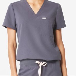 FIGS scrubs Charcoal Zamora joggers & Catarina top